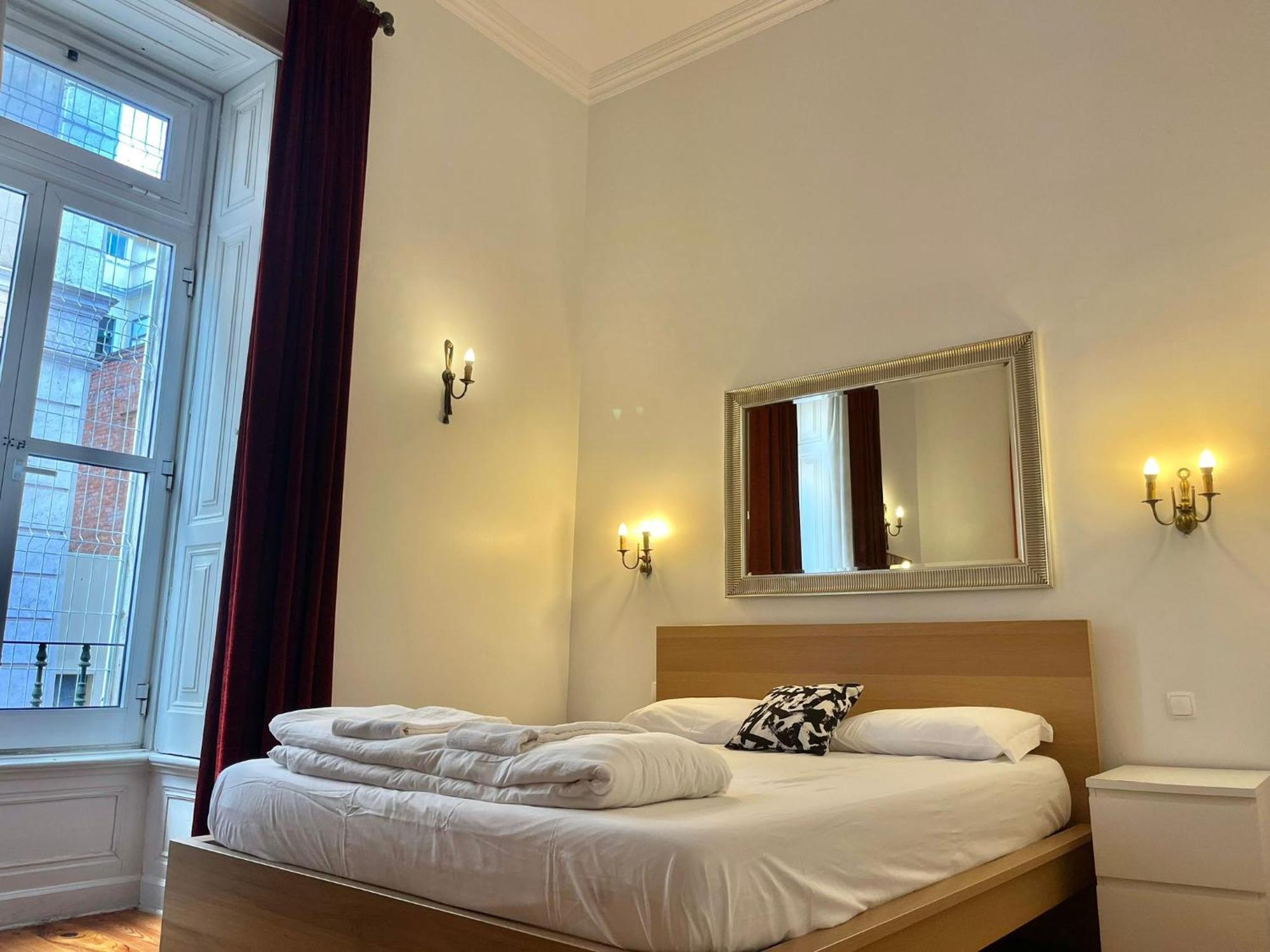 3 Bedroom, 2 Bathroom - Palma Apartamento Lisboa