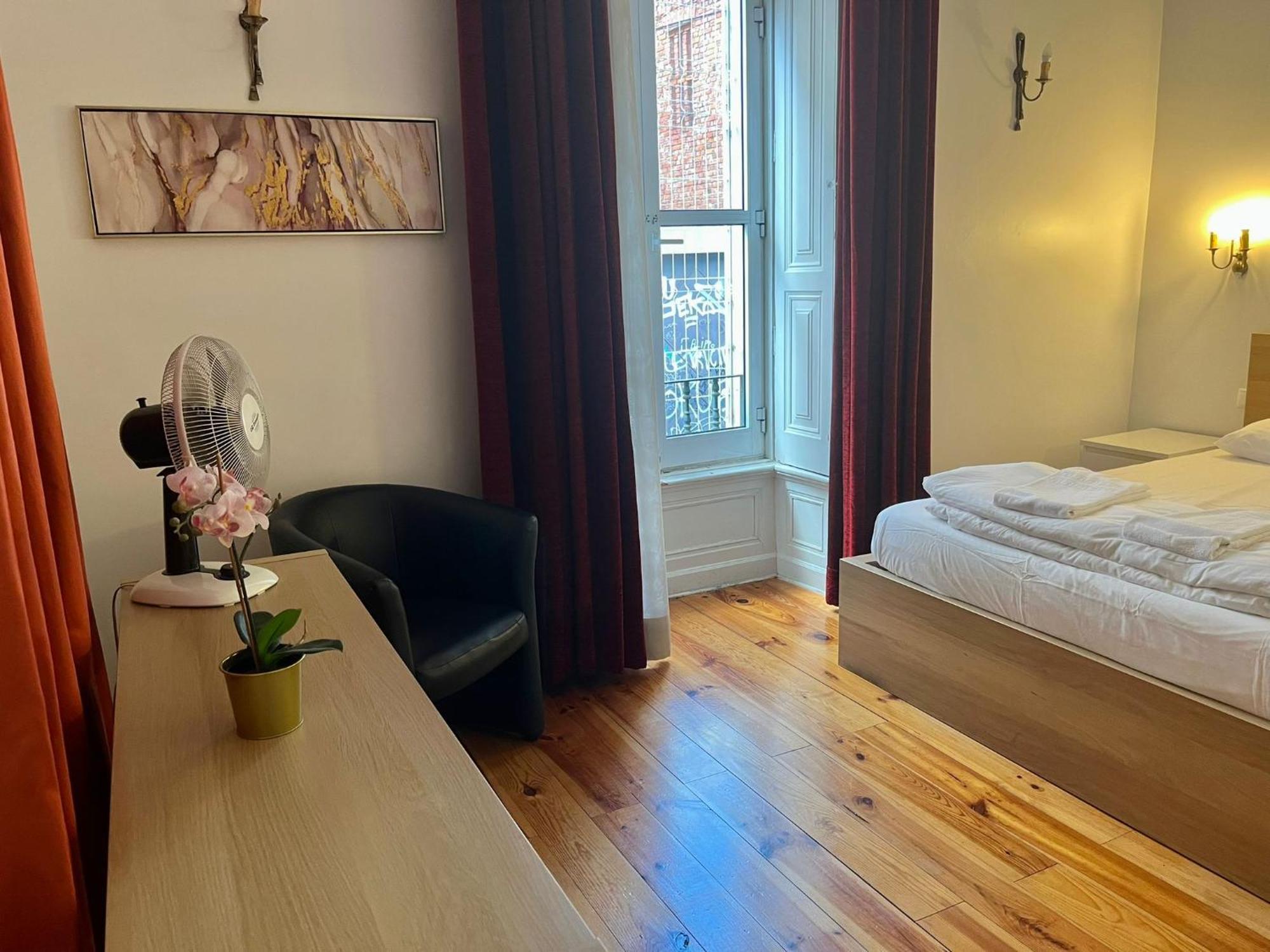 Apartamento 3 Bedroom, 2 Bathroom - Palma Lisboa